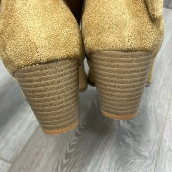 Dolce By Mojo Moxy Faux Suede Slouch Ankle Boots Heeled Camel 9 - Picture 16 of 16